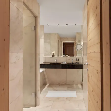 Top Hotel Hochgurgl Hotel 5*